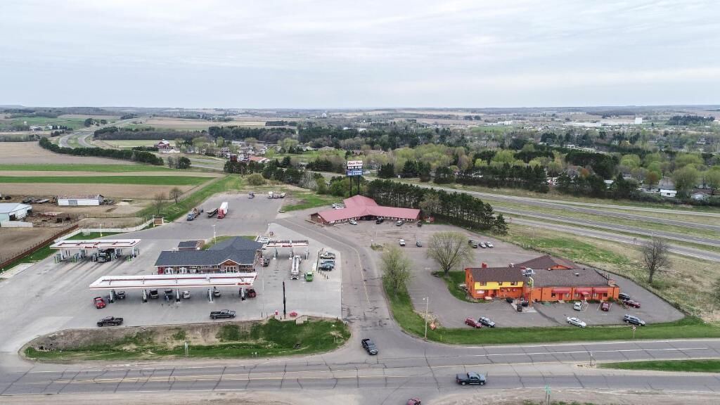 Photo of Outdoor in Bloomer