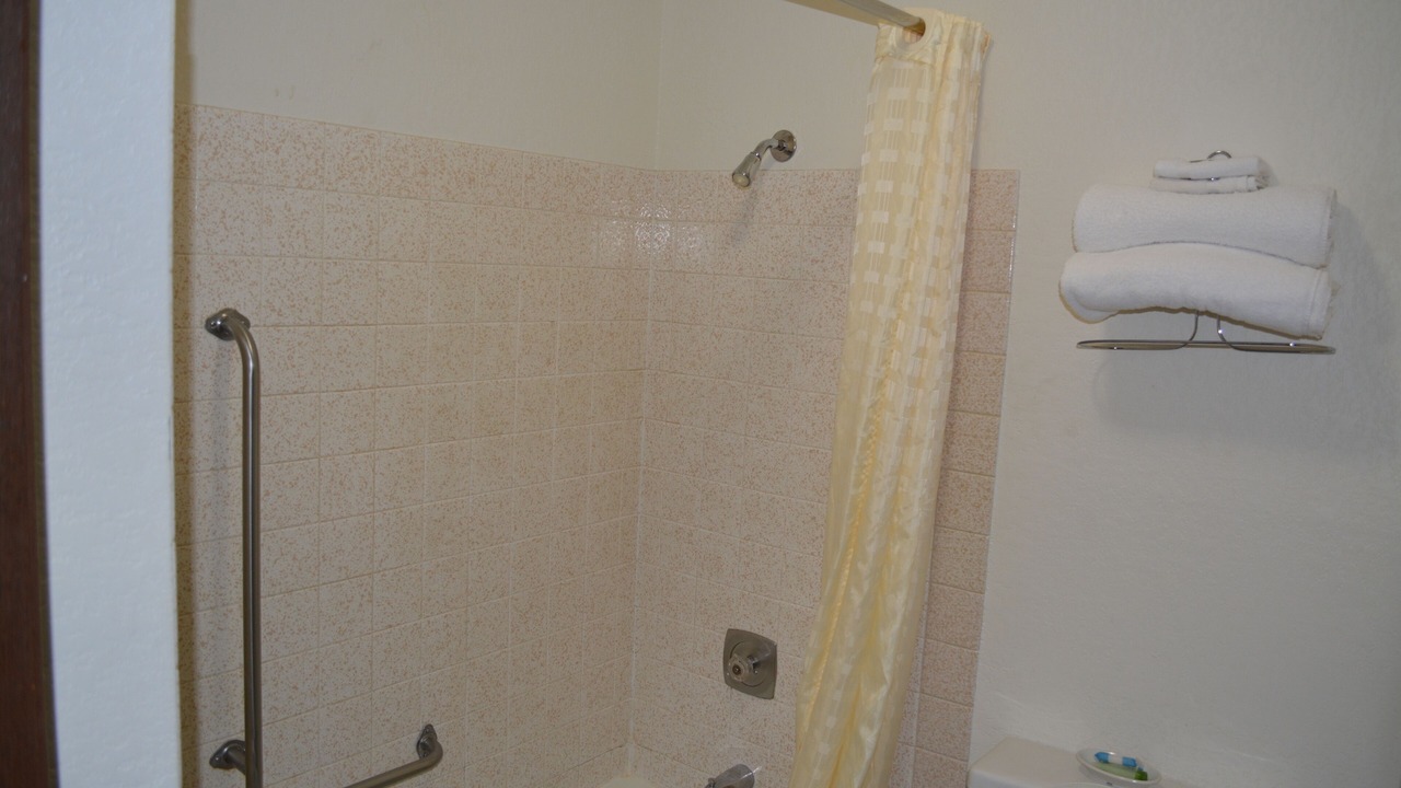 Photo of Bathroom in Bloomer