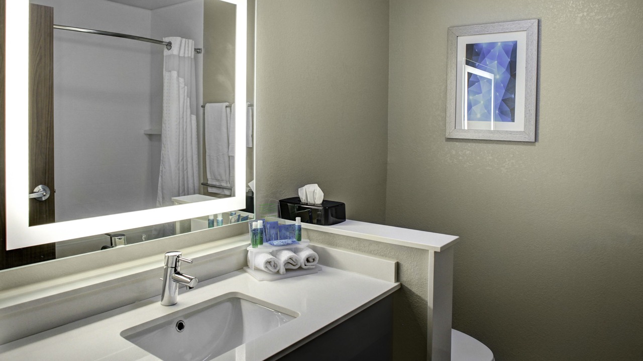 Photo of Bedroom in Coldwater
