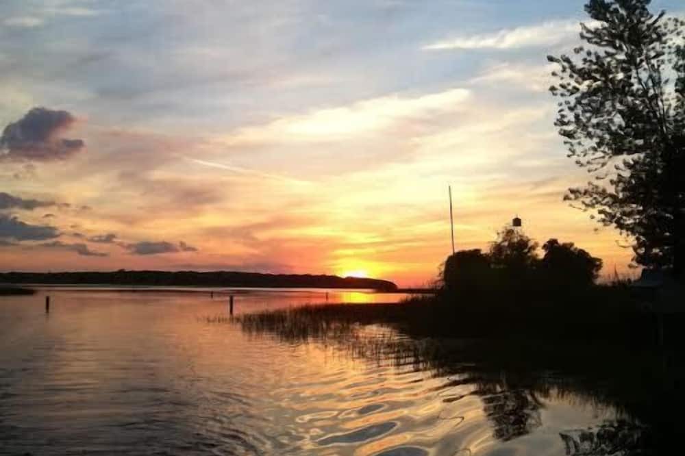 Photo of Outdoor in Isle
