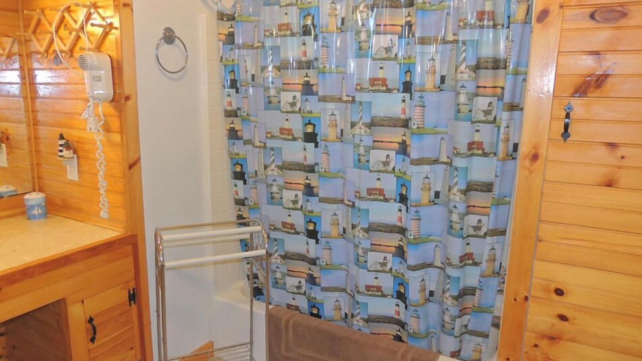 Photo of Bathroom in Cape Vincent