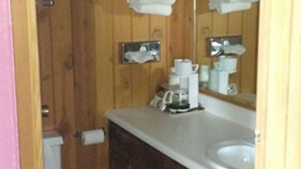 Photo of Bathroom in Marlinton