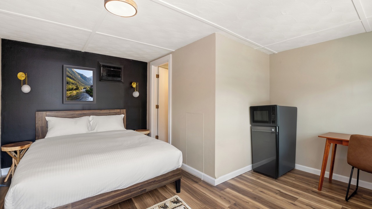 Photo of Bedroom in North Woodstock