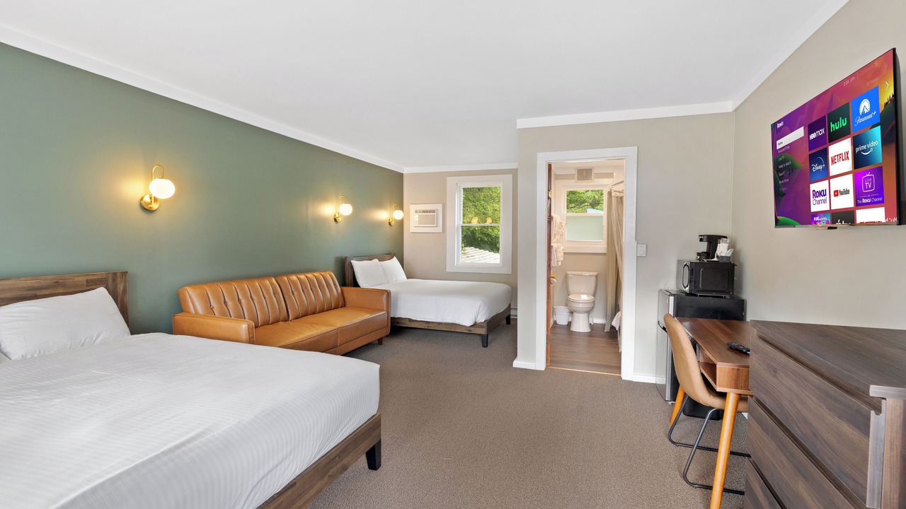 Photo of Bedroom in North Woodstock