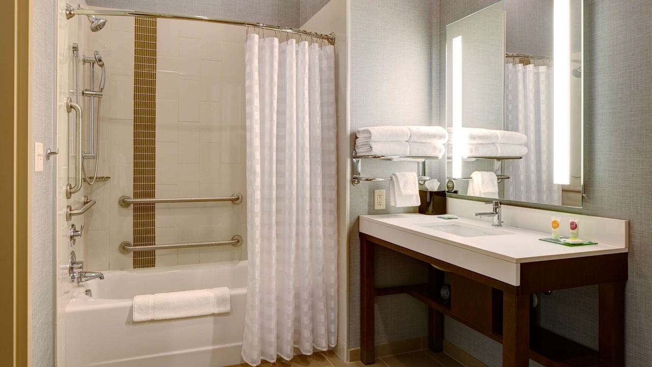 Photo of Bathroom in Lowertown