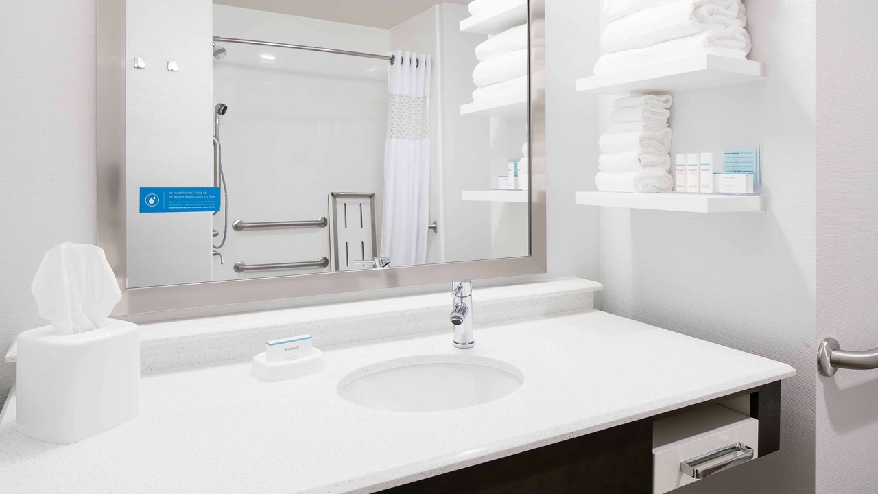 Photo of Bathroom in Hudson
