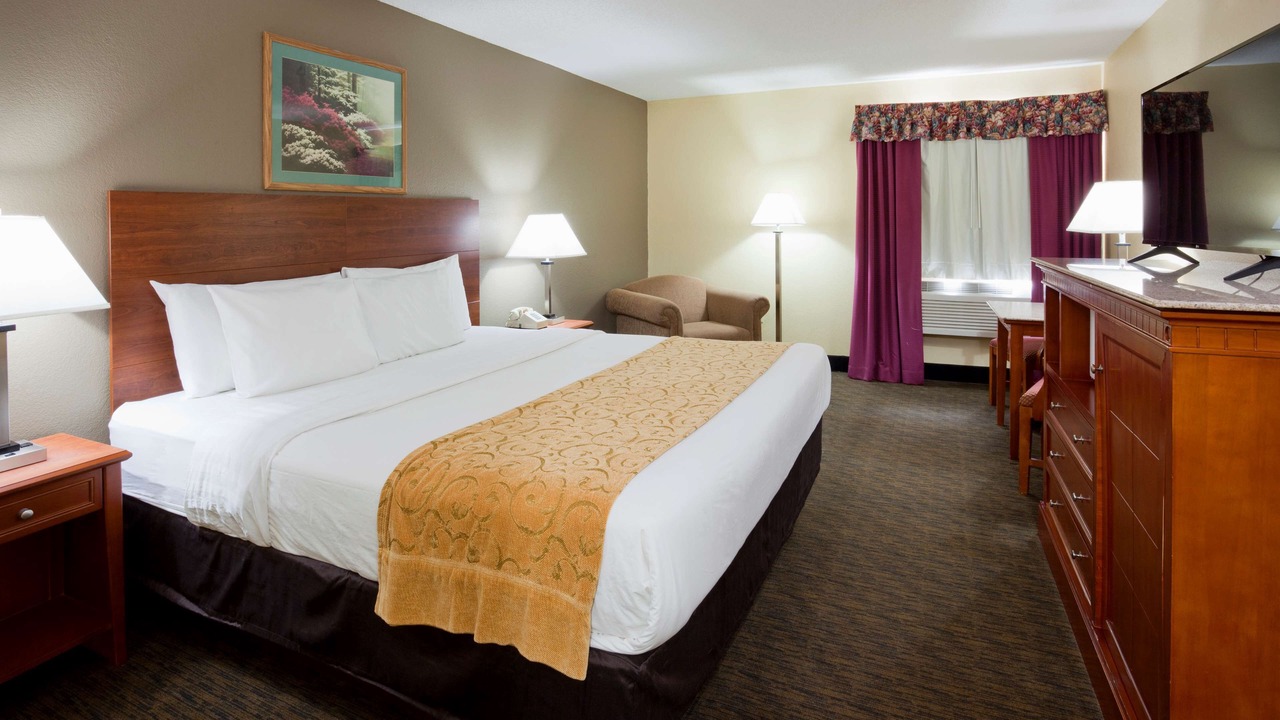 Photo of Bedroom in Waseca