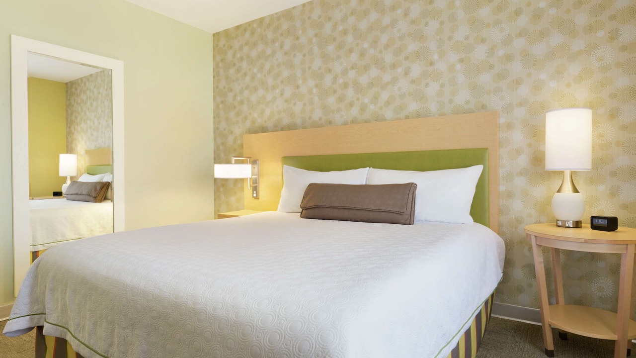 Photo of Bedroom in Historic Downtown La Crosse