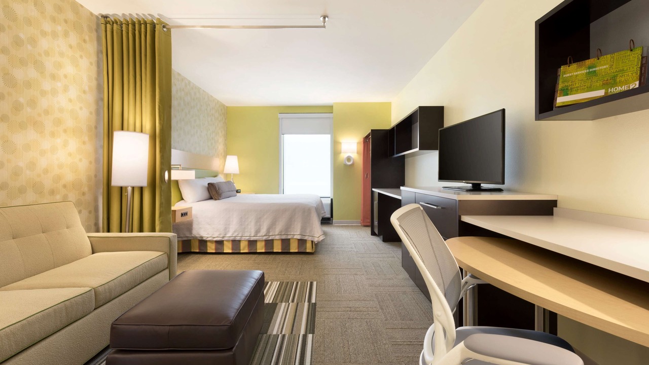 Photo of Bedroom in Historic Downtown La Crosse