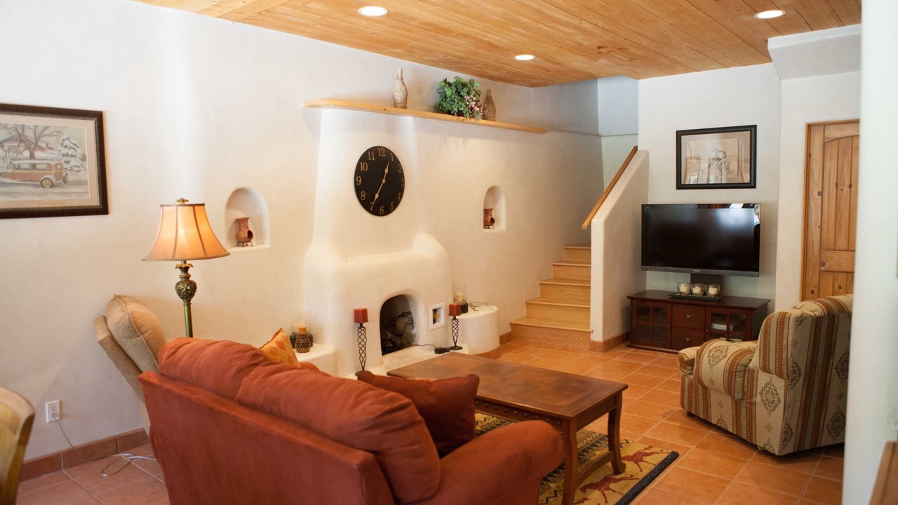 Photo of Livingroom in Taos
