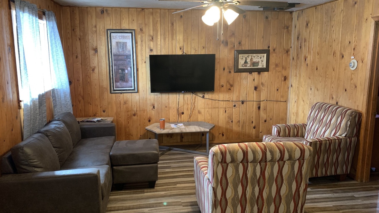 Photo of Bedroom in South Fork