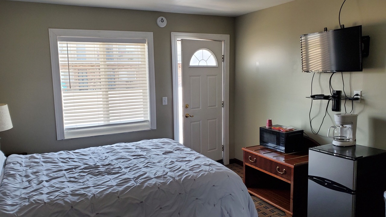 Photo of Bedroom in Plattsburgh