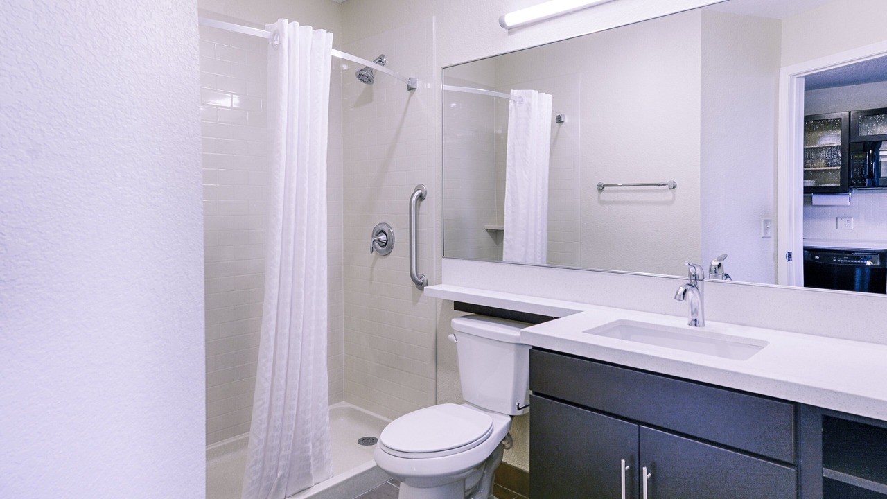 Photo of Bathroom in Lakeville