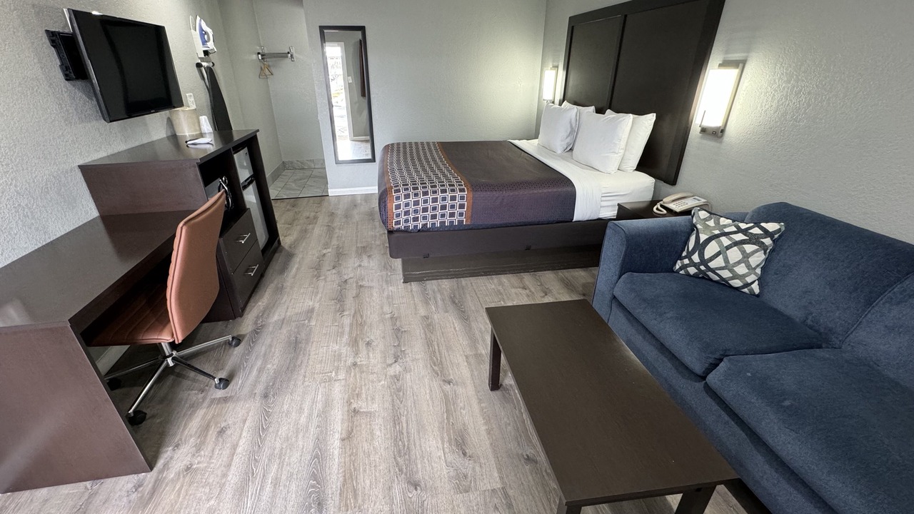 Photo of Livingroom in Tyrone