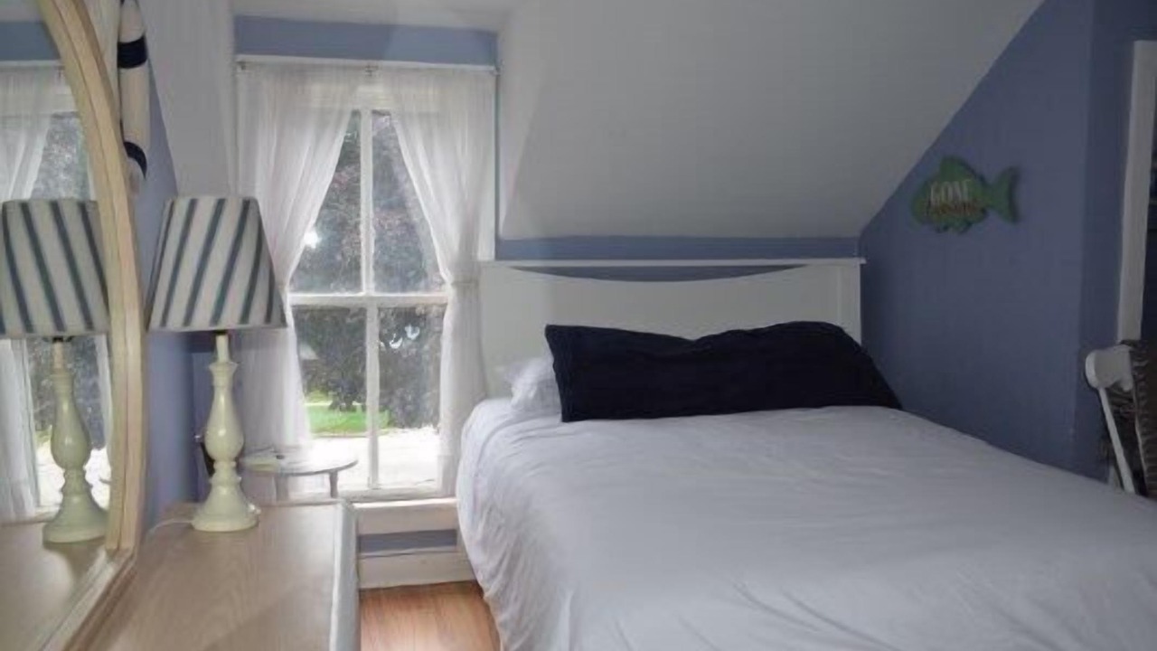 Photo of Bedroom in South Haven