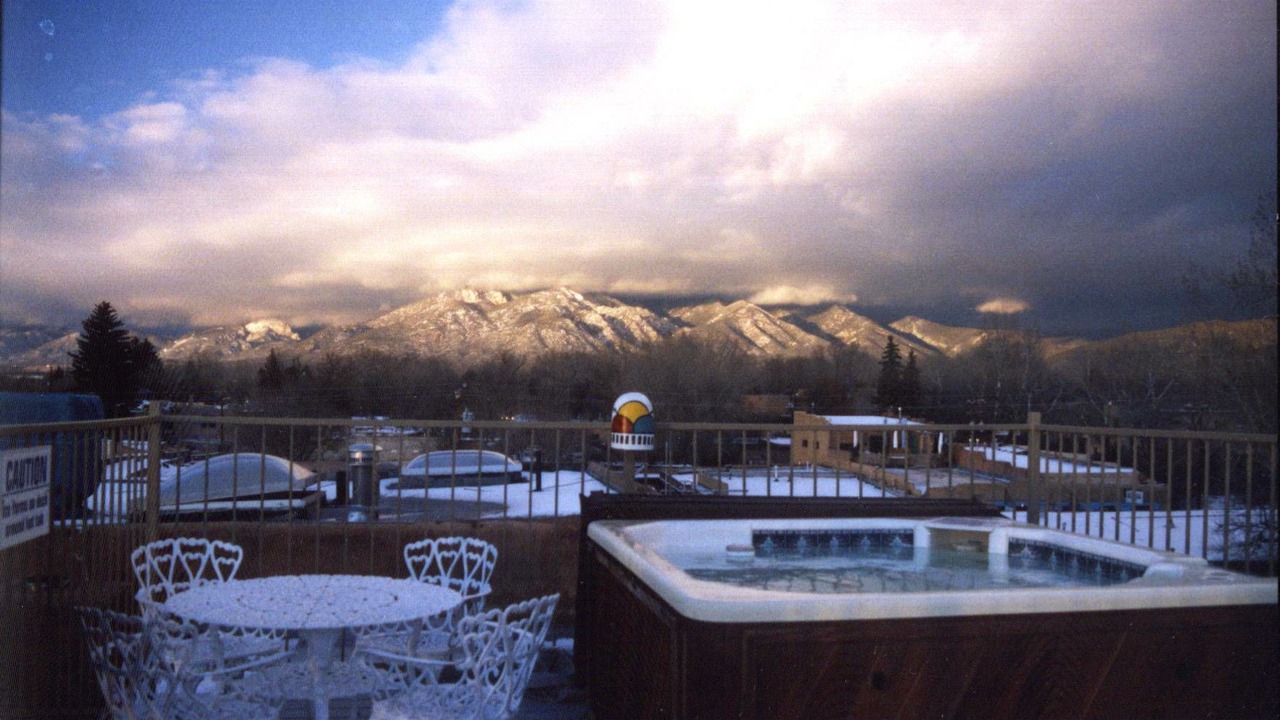 Photo of Others in Taos