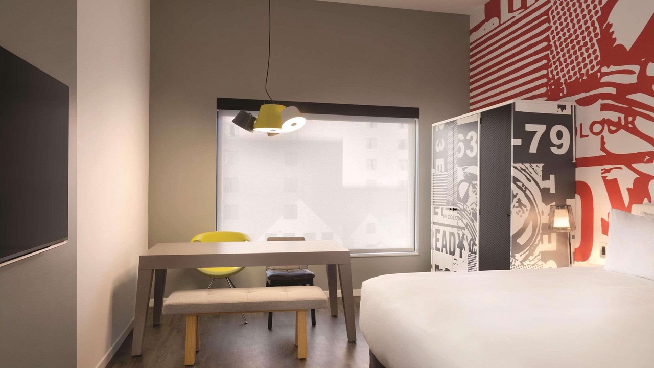 Photo of Bedroom in Downtown East