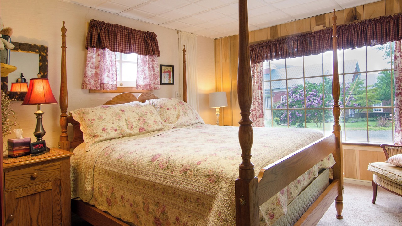 Photo of Bedroom in Harpers Ferry