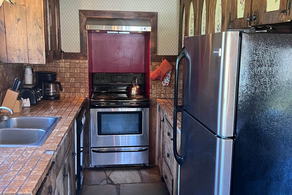 Photo of Kitchen in Stowe Area