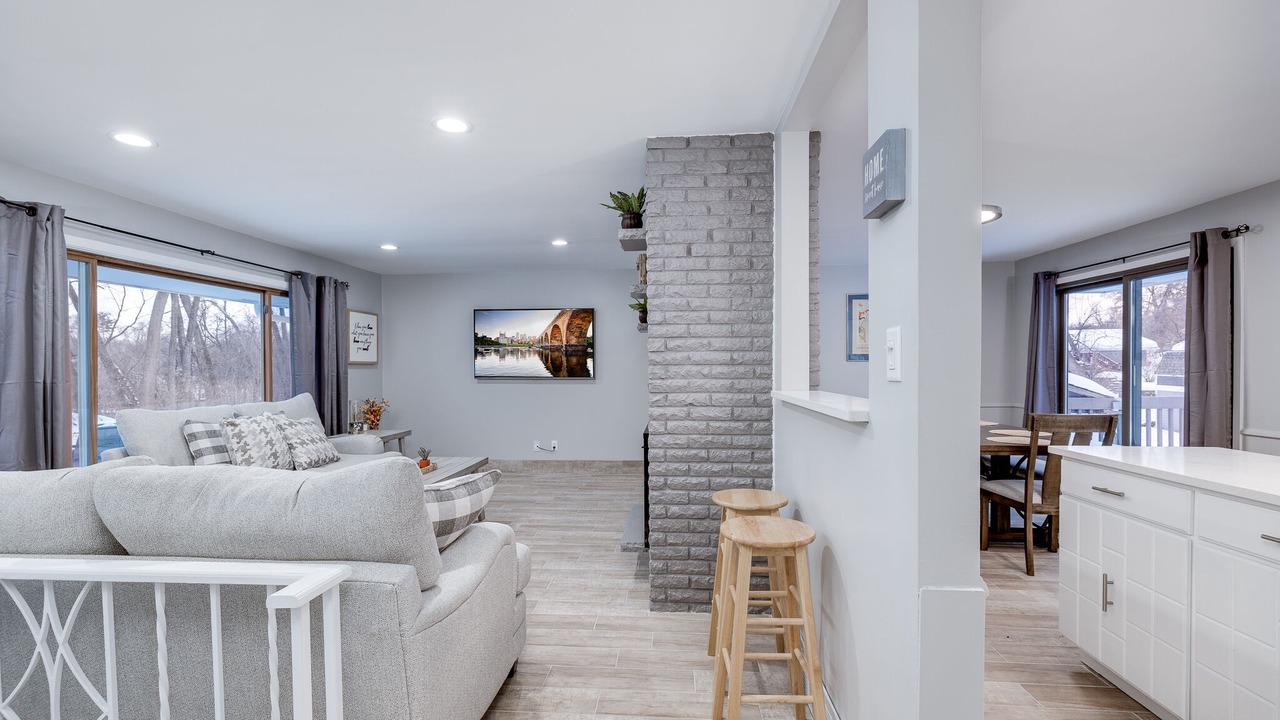 Photo of Livingroom in Minnetonka