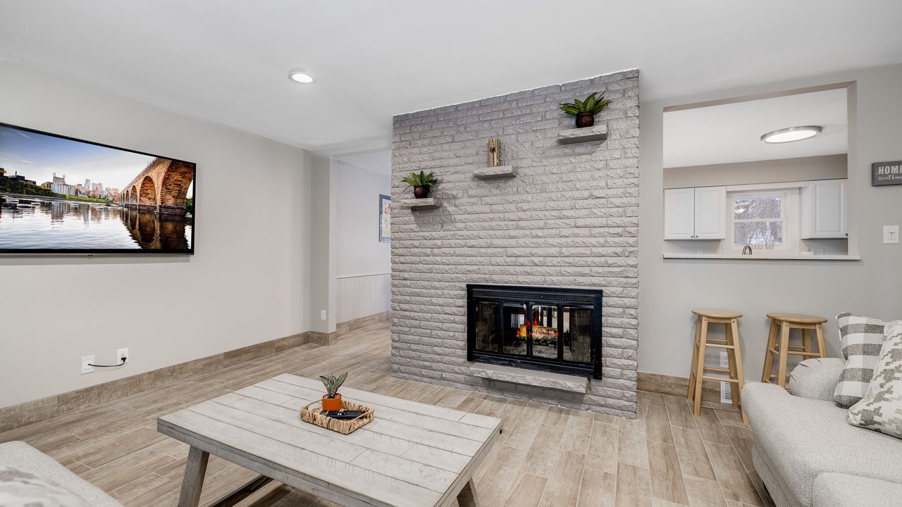 Photo of Livingroom in Minnetonka