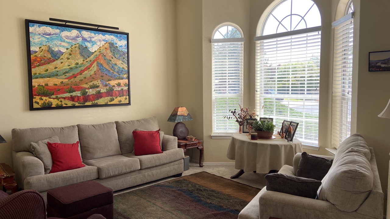 Photo of Livingroom in Westside