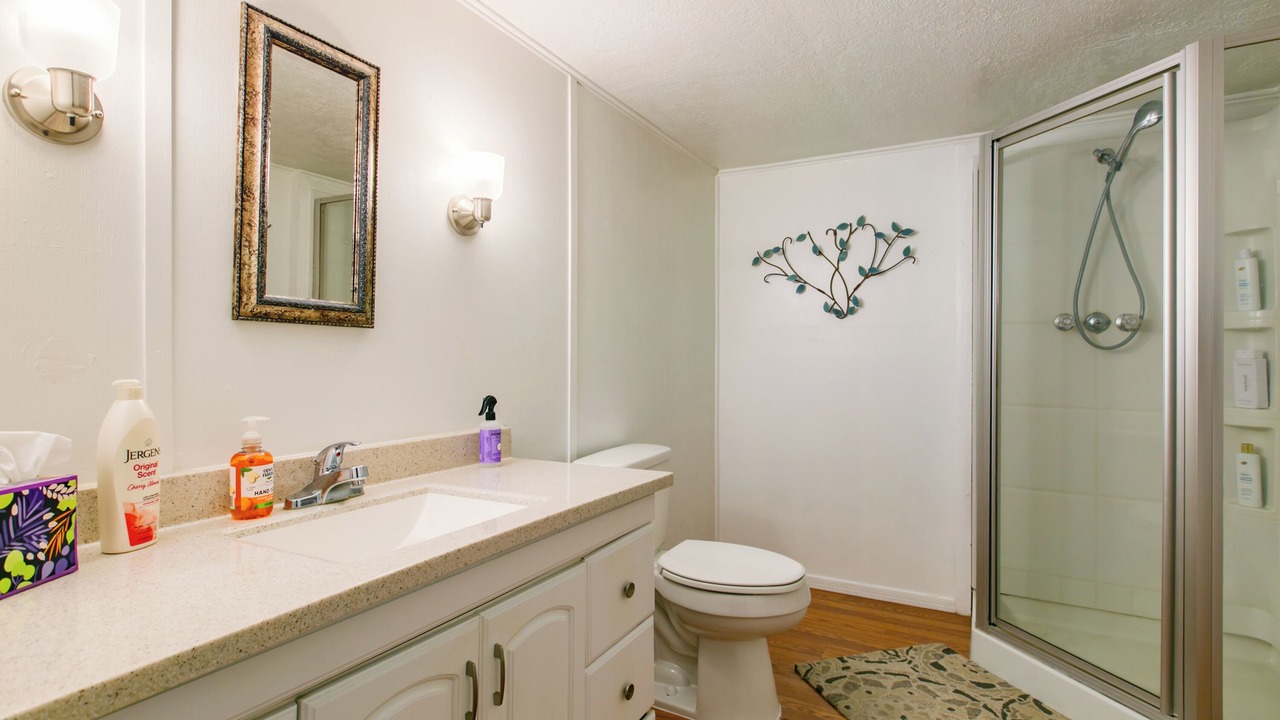 Photo of Bathroom in Embudo