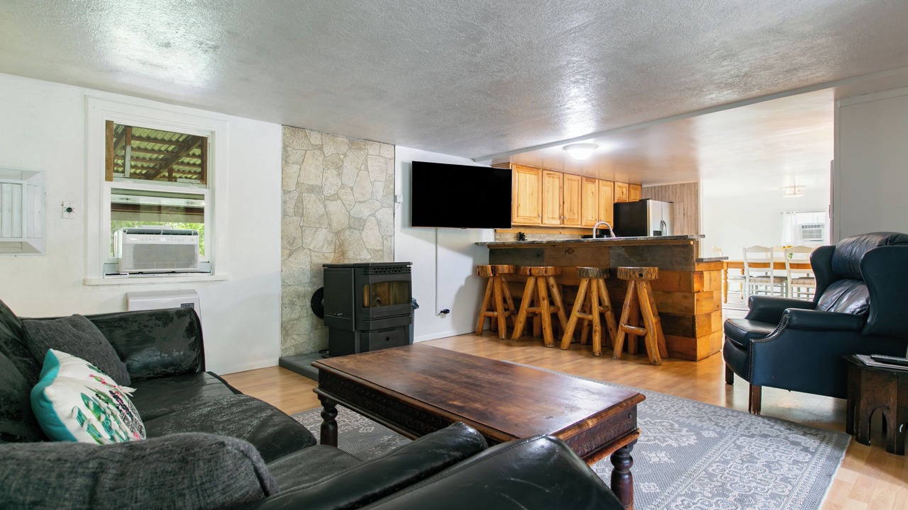 Photo of Livingroom in Embudo