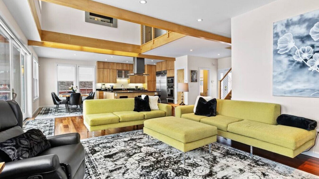 Photo of Livingroom in Malletts Bay