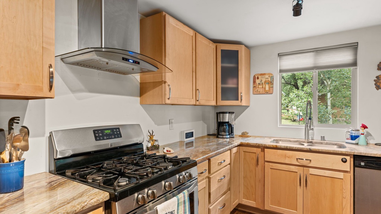 Photo of Kitchen in Canoncito