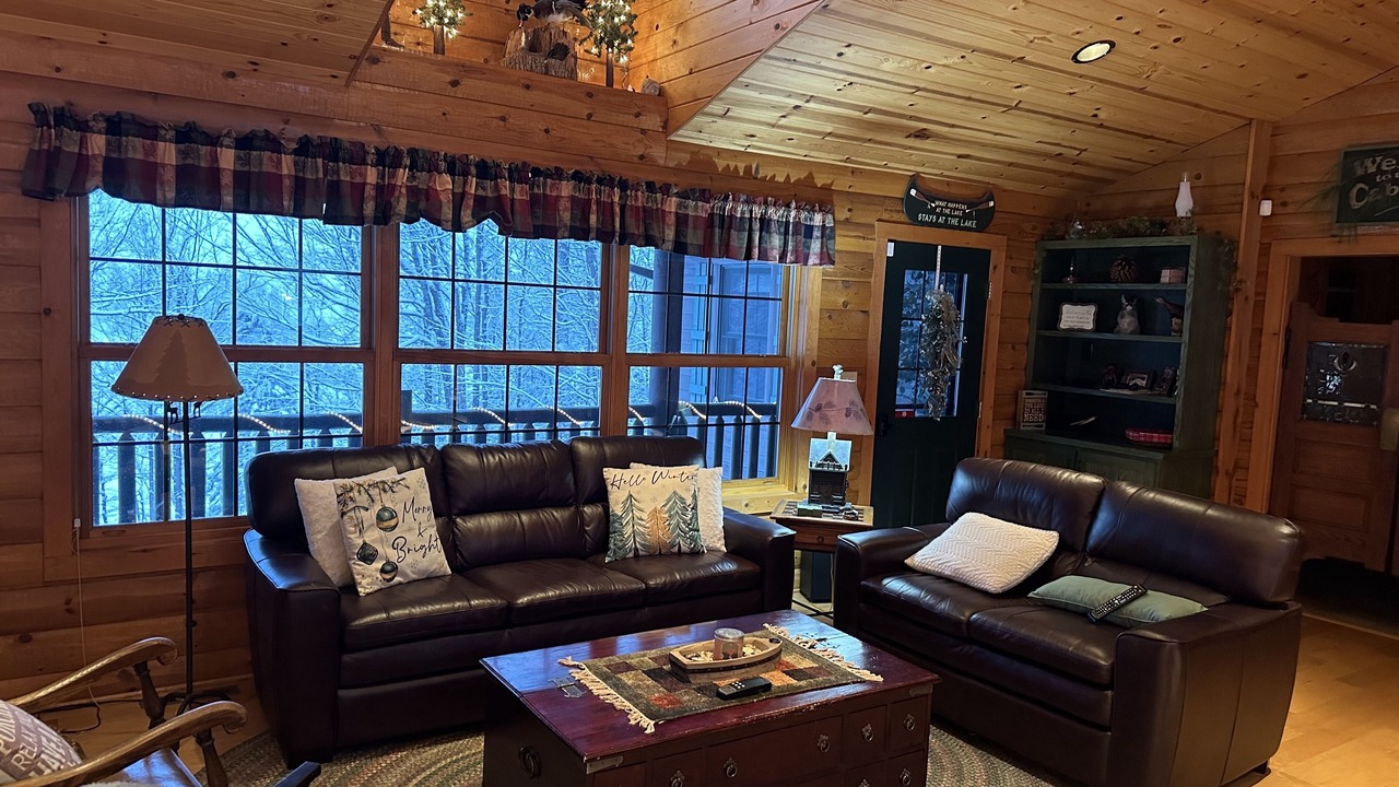 Photo of Livingroom in Westboro
