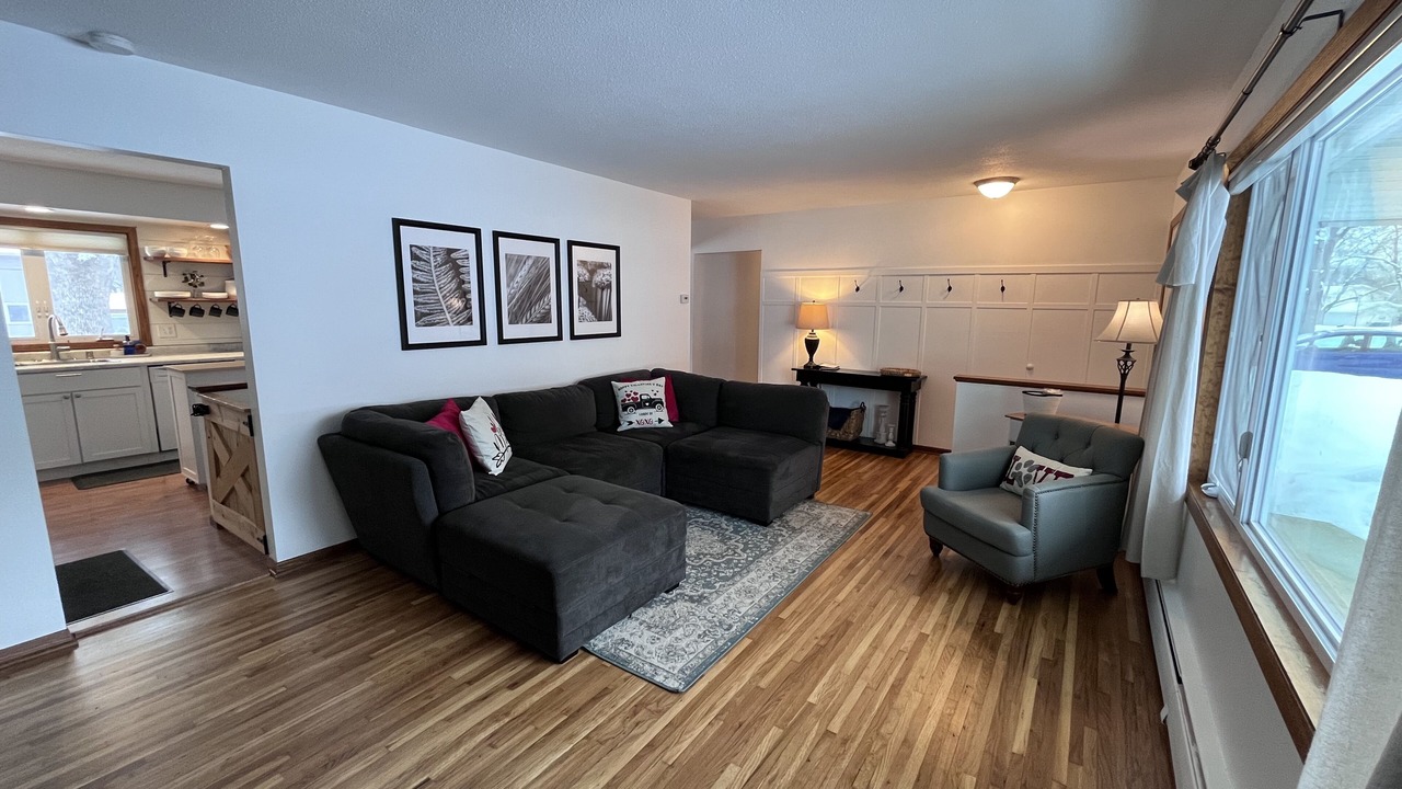 Photo of Livingroom in Burnsville