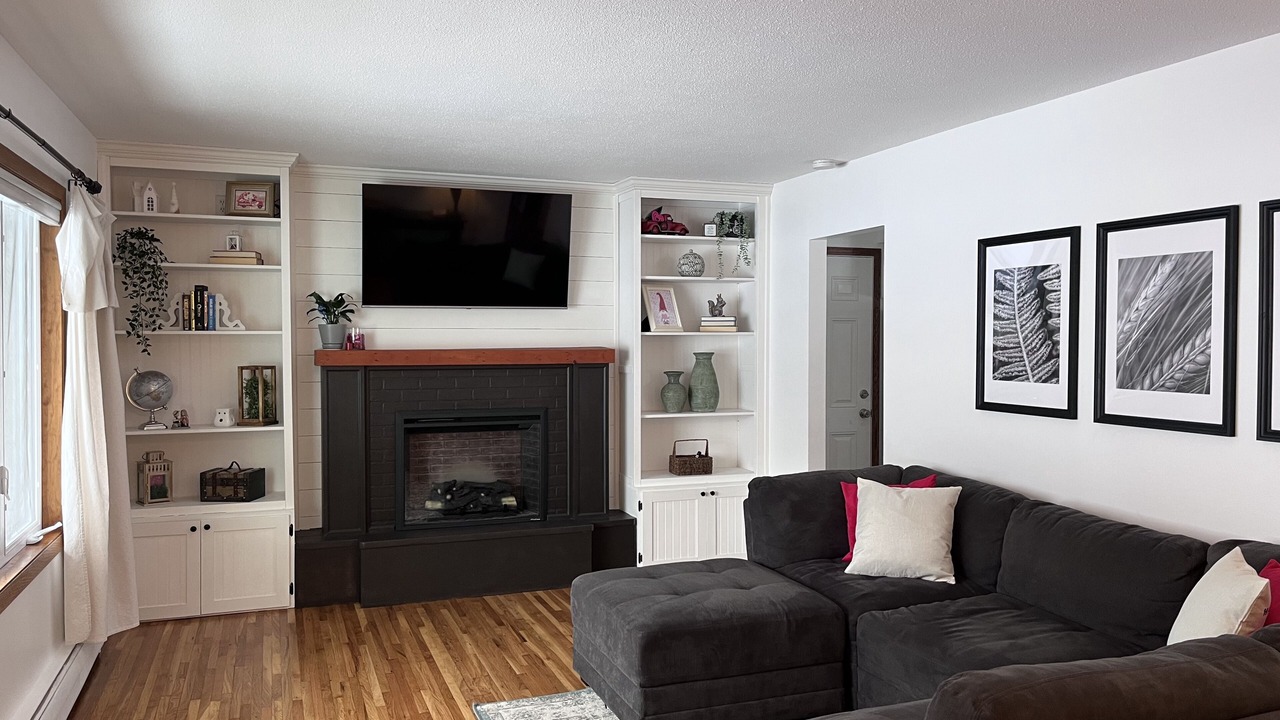 Photo of Livingroom in Burnsville