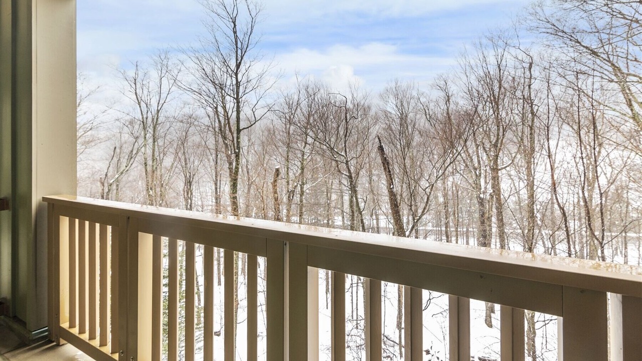 Photo of Patio Balcony in Stowe Area