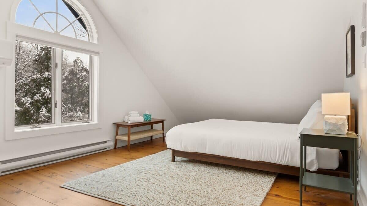 Photo of Bedroom in Becket