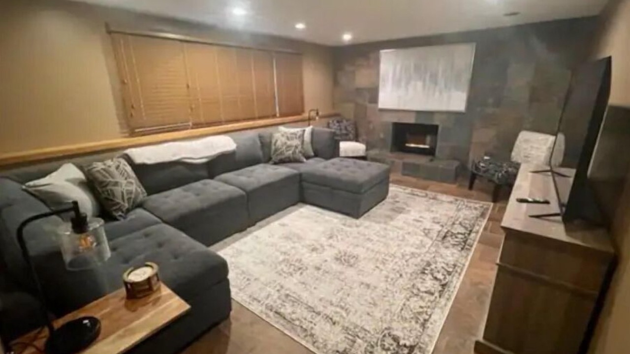 Photo of Livingroom in Eagan