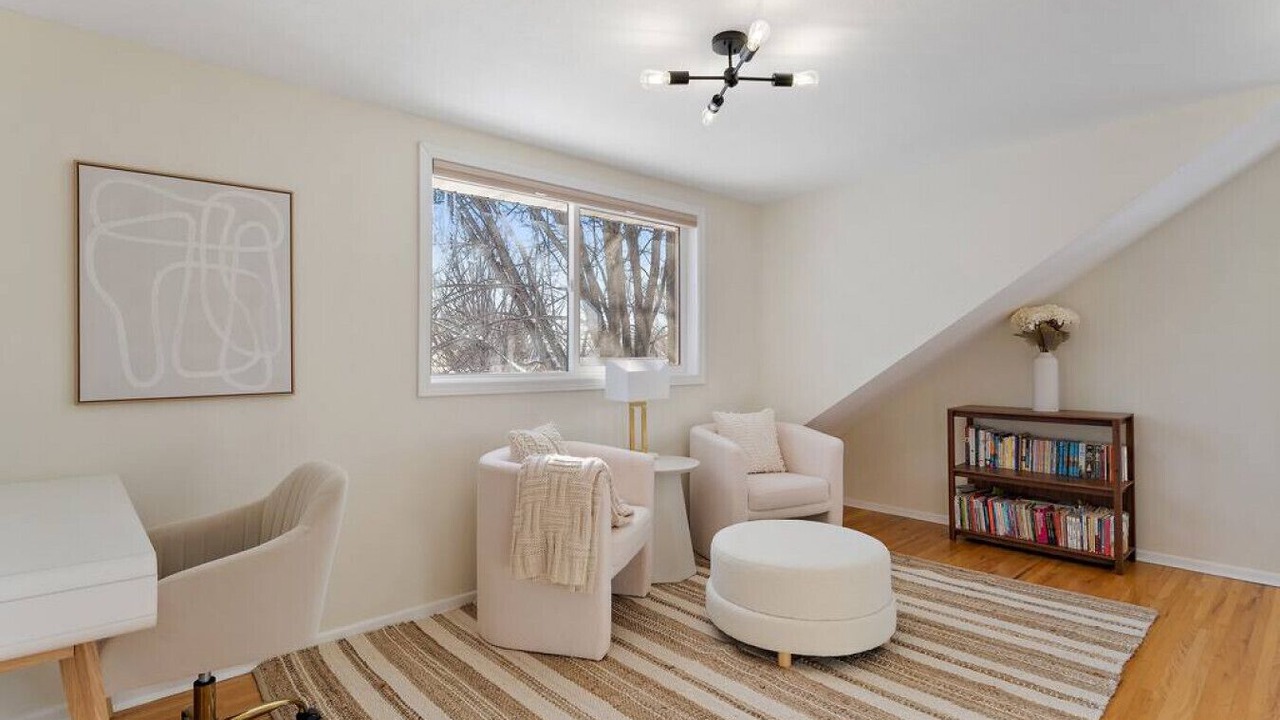 Photo of Livingroom in Robbinsdale