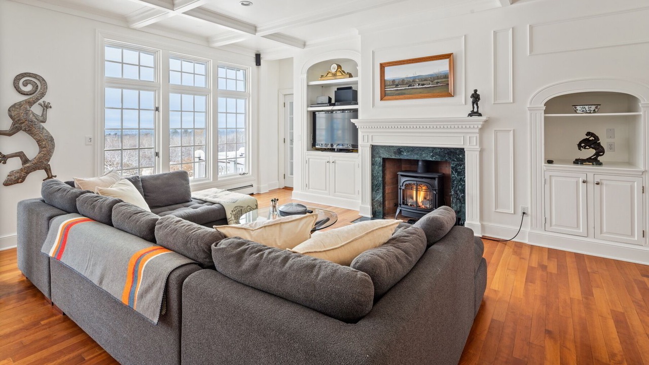 Photo of Livingroom in South Burlington
