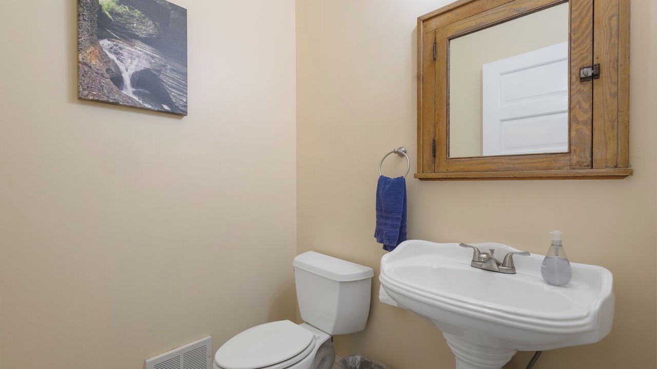 Photo of Bathroom in Gobles