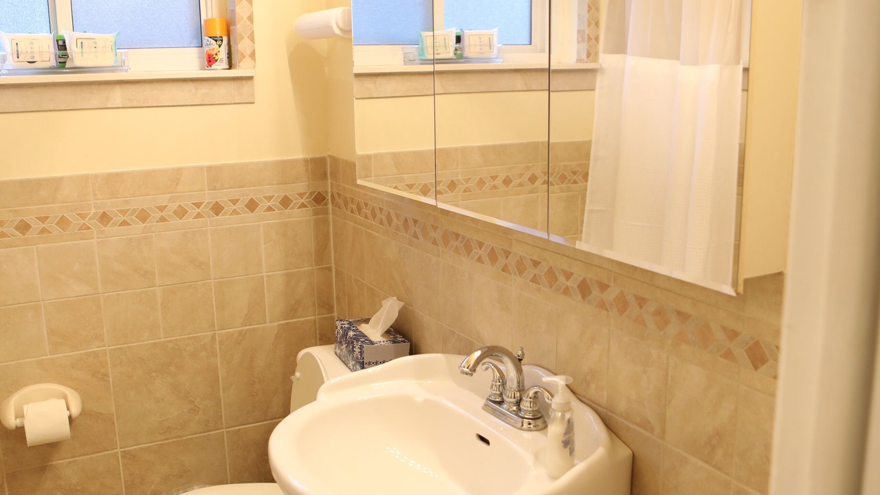 Photo of Bathroom in Drayton Plains