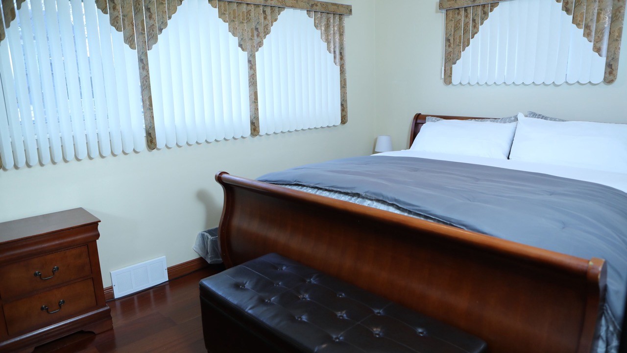 Photo of Bedroom in Drayton Plains