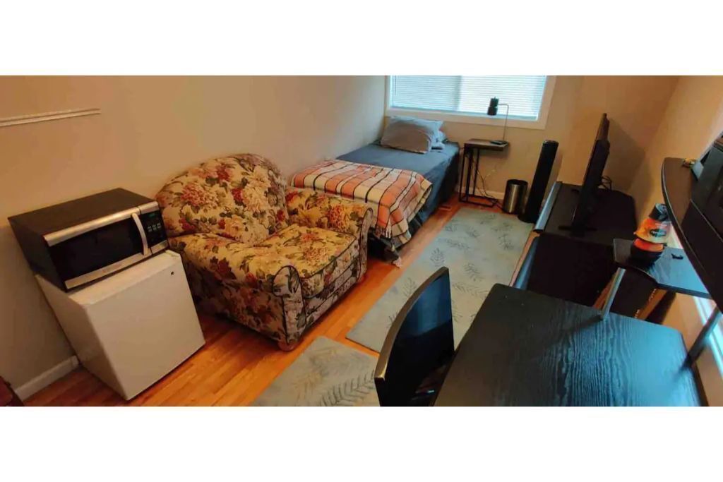 Photo of Bedroom in Golden Valley