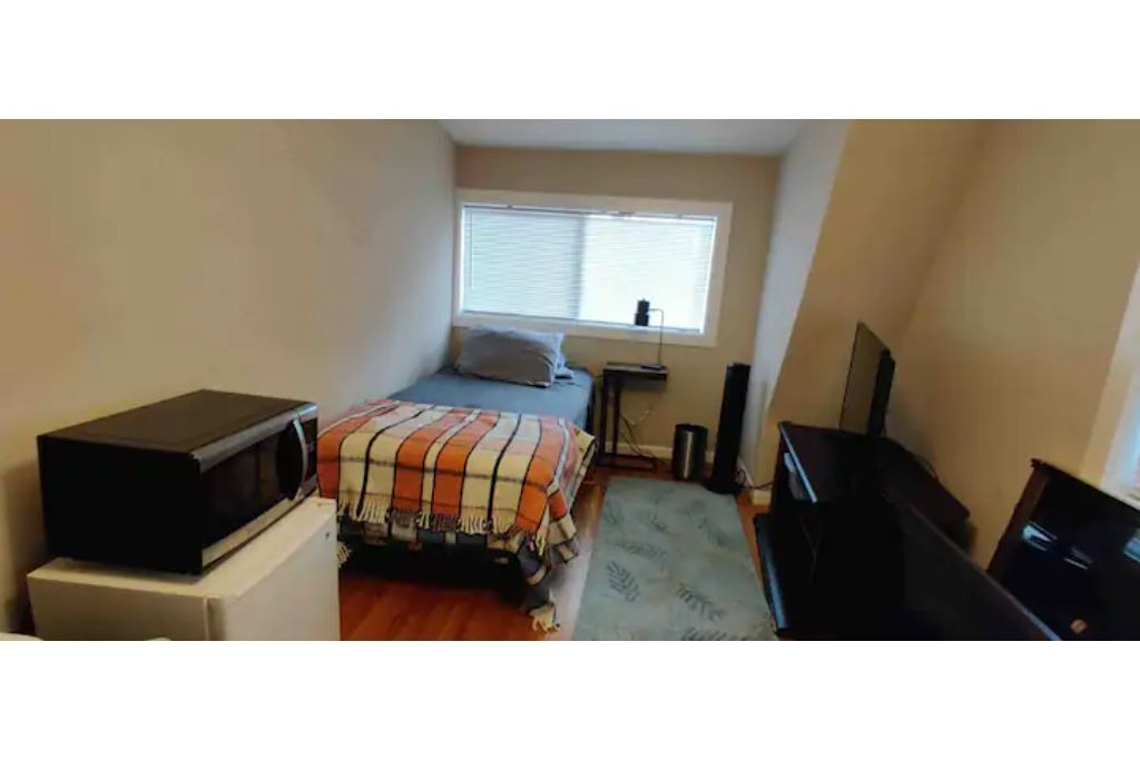 Photo of Bedroom in Golden Valley