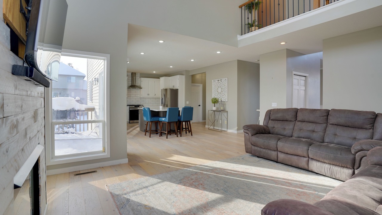 Photo of Livingroom in Eden Prairie