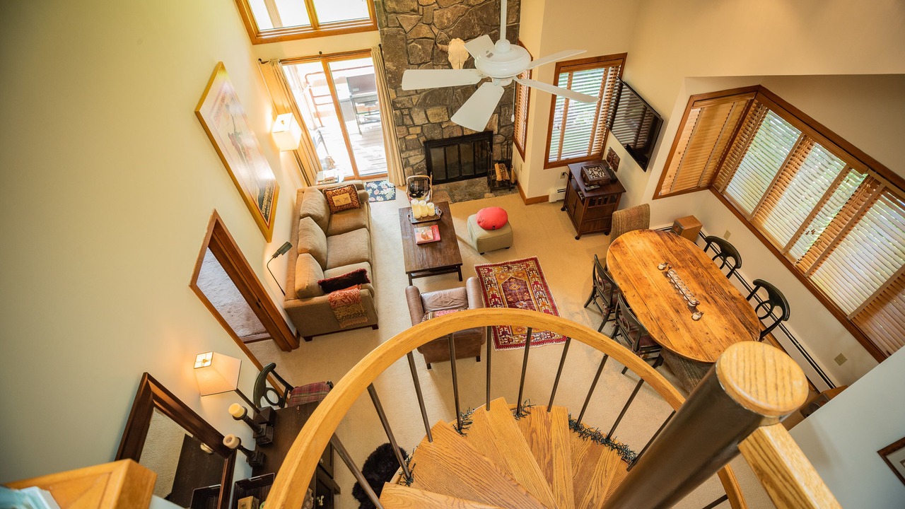 Photo of Livingroom in Stratton Mountain