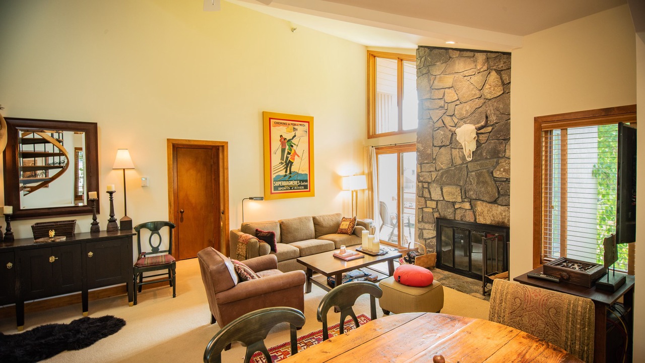 Photo of Livingroom in Stratton Mountain