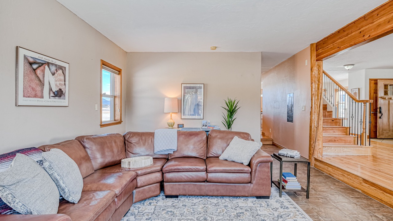 Photo of Livingroom in Angel Fire