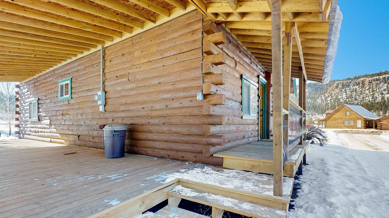 Photo of Patio Balcony in South Fork