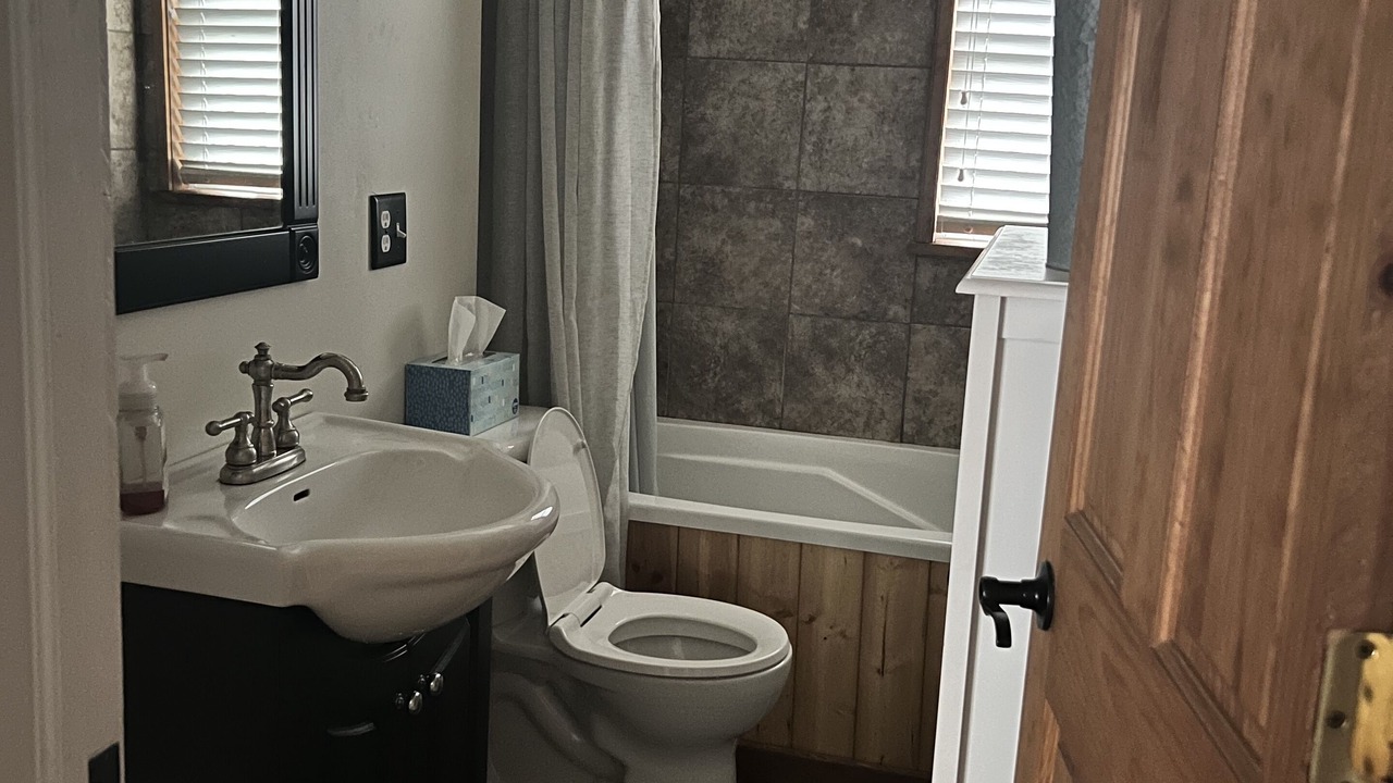 Photo of Bathroom in Buffalo City
