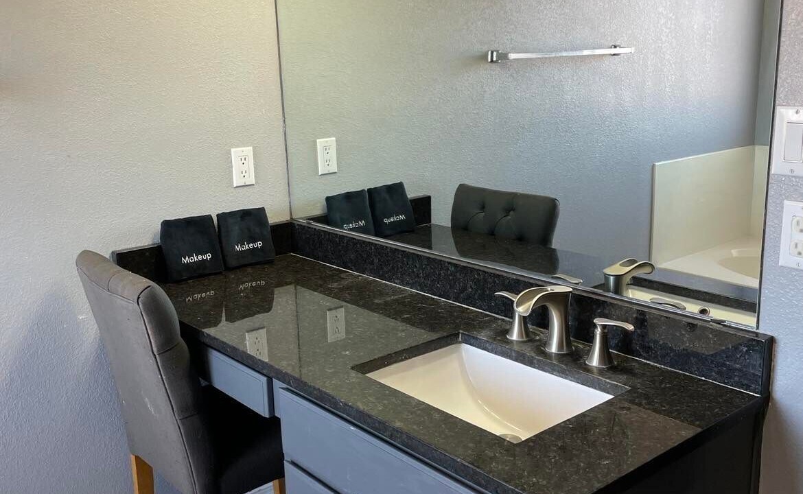 Photo of Bathroom in Skies West